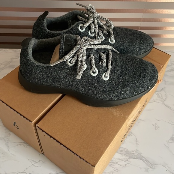 New in box women’s size 6 allbirds Tuke shade W6 shoes Athletic Shoe - Picture 5 of 8